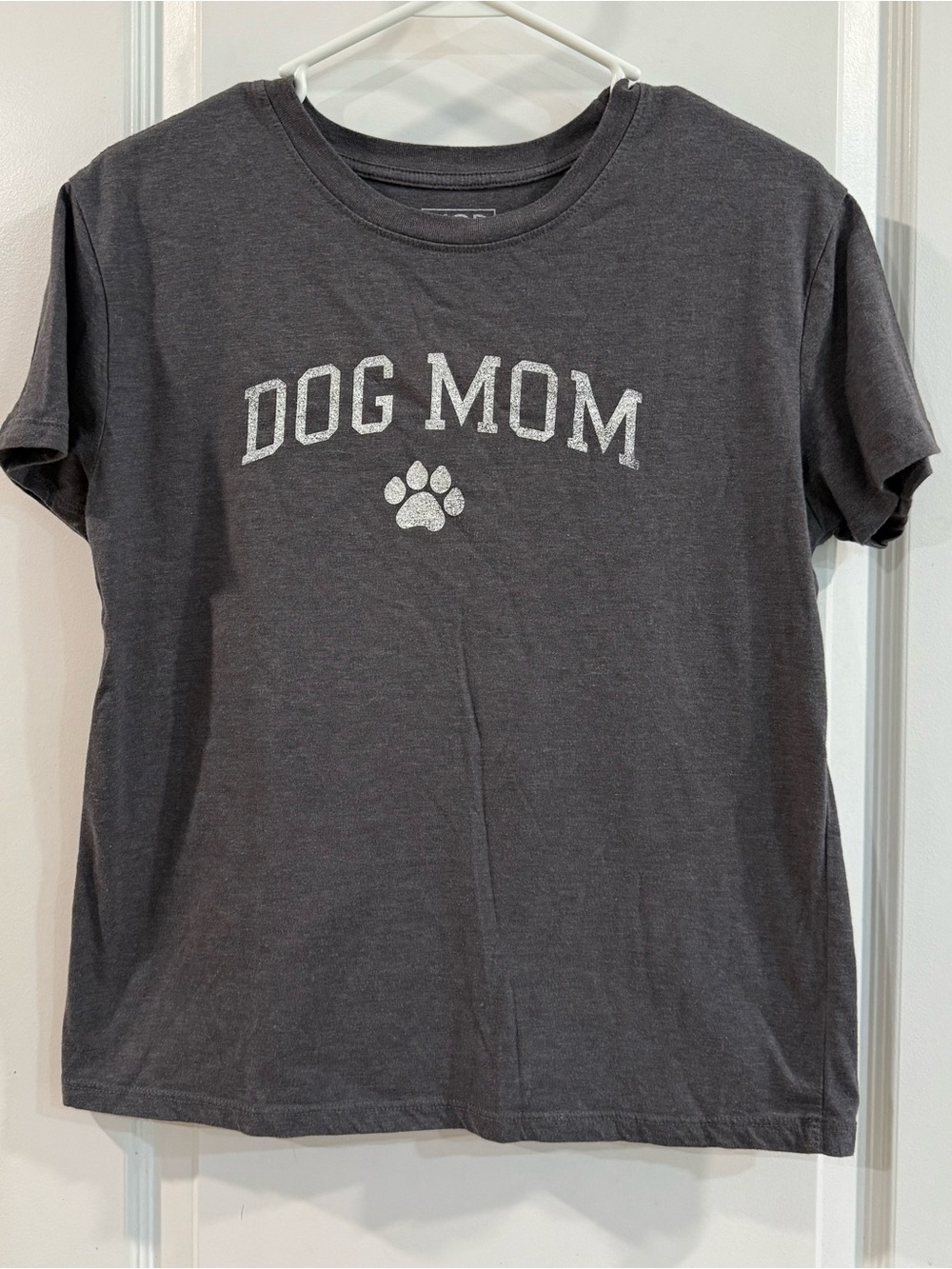 Modern Lux Dog Mom Tee - Charcoal